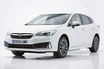 Subaru Impreza ecoHYBRID Executive Turismo Crystal White Pearl Exterior Frontal-Lateral 5 puertas
