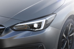 Subaru Impreza ecoHYBRID Executive Turismo Dark Grey Metallic Exterior Faro 5 puertas