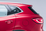 MG EHS EHS Plug-In Hybrid Luxury Todo terreno Phantom Red Exterior Posterior 5 puertas