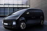 Hyundai Staria 2.2 CRDi 130 kW (177 CV) AT 9 plazas Style 9 plazas Monovolumen Exterior Frontal-Lateral 5 puertas