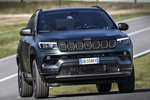 Jeep Compass Edici&oacute;n 80 Aniversario 4xe Edici&oacute;n 80 Aniversario 4xe Todo terreno Verde Urban con Techo Negro Exterior Lateral-Frontal 5 puertas