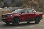 Ford Ranger Stormtrak Doble Cabina Stormtrak Doble Cabina Pick up Rapid Red Exterior Frontal-Lateral 4 puertas