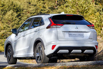 Mitsubishi Eclipse Cross PHEV Kaiteki+ 4WD PHEV Kaiteki+ Todo terreno Blanco Diamante metalizado Exterior Lateral-Posterior 5 puertas