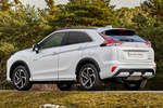 Mitsubishi Eclipse Cross PHEV Kaiteki+ 4WD PHEV Kaiteki+ Todo terreno Blanco Diamante metalizado Exterior Lateral-Posterior 5 puertas