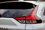 Mitsubishi Eclipse Cross PHEV Kaiteki+ 4WD PHEV Kaiteki+ Todo terreno Blanco Diamante metalizado Exterior Pilotos 5 puertas