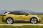 Volkswagen ID.4 150 kW (204 CV) 77 kWh 1st Max Todo terreno Honey Yellow Metalizado Negro Exterior Lateral 5 puertas