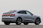 Audi e-tron Sportback 50 quattro Sportback S line Todo terreno Plata Florete metalizado Exterior Posterior-Lateral 5 puertas