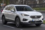 SEAT Tarraco 1.4 e-HYBRID 180 KW (245 CV) DSG-6 Xcellence PHEV Todo terreno Blanco Oryx metalizado Exterior Lateral-Frontal 5 puertas