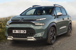 Citro&euml;n C3 Aircross Gama C3 Aircross Shine Todo terreno Manhattan Green con Techo Bitono Blanco Exterior Frontal-Lateral 5 puertas