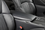 Lexus LS 500h AWD Luxury L-Aniline Turismo Interior Reposabrazos 4 puertas