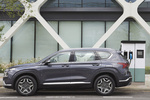 Hyundai Santa Fe 1.6 T-GDI PHEV 195 kW (265 CV) Style PHEV Todo terreno Magnetic Gray Exterior Lateral 5 puertas