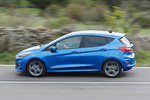 Ford Fiesta 1.0 EcoBoost MHEV 114 kW (155 CV) ST Line X Turismo Azul Isla Desierta Exterior Cenital-Lateral 5 puertas