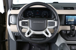 Land Rover Defender 110 P400 AWD Auto MHEV 110 First Edition Todo terreno Interior Volante 5 puertas