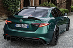 Alfa Romeo Giulia GTA GTA Turismo Verde Montreal Exterior Posterior-Lateral 4 puertas