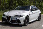 Alfa Romeo Giulia GTA GTA Turismo Bianco Trofeo Exterior Frontal-Lateral 4 puertas