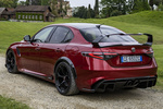 Alfa Romeo Giulia GTAm GTAm Turismo Rojo Etna Exterior Lateral-Posterior 4 puertas