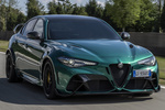 Alfa Romeo Giulia GTAm GTAm Turismo Verde Montreal Exterior Lateral-Frontal 4 puertas