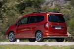Renault Kangoo Gama Kangoo Zen Veh&iacute;culo comercial Marr&oacute;n Terracota Exterior Posterior-Lateral 5 puertas