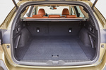 Subaru Outback 2.5i Lineartronic Touring Turismo familiar Interior Maletero 5 puertas