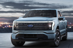 Ford F-150 Gama F-150 Lightning Lightning Lariat Pick up Exterior Frontal-Lateral 4 puertas