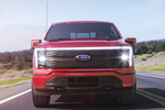 Ford F-150 Gama F-150 Lightning Lightning Lariat Pick up Exterior Frontal 4 puertas