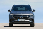 Mercedes-Benz EQA EQA 250 AMG Line con Paquete Night Todo terreno Designo gris monta&ntilde;a magno Exterior Frontal 5 puertas