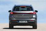 Mercedes-Benz EQA EQA 250 AMG Line con Paquete Night Todo terreno Designo gris monta&ntilde;a magno Exterior Posterior 5 puertas