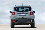 Jeep Renegade 4xe Trailhawk 176 kW (240 CV) 4xe Trailhawk Todo terreno Gris Glacier con Techo Negro Exterior Posterior 5 puertas