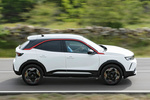 Opel Mokka 1.2 Turbo 96 kW (130 CV) AT8 GS Line Plus Todo terreno Blanco Alpino Exterior Cenital-Lateral 5 puertas
