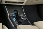 BMW i4 eDrive40 Gran Coup&eacute; eDrive40 Gran Coup&eacute; Turismo Interior Palanca de Cambios 5 puertas
