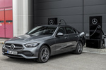 Mercedes-Benz Clase C C 300 e Berlina Avantgarde PHEV Turismo Gris selenita metalizado Exterior Toma de recarga 5 puertas