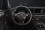 DS 4 E-TENSE 225 E-TENSE Performance Line Turismo Pearl White Interior Informaci&oacute;n proyectada parabrisas 5 puertas