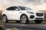 Jaguar E-PACE P300e R-Dynamic PHEV Todo terreno Yulong White Exterior Lateral-Frontal 5 puertas