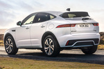 Jaguar E-PACE P300e R-Dynamic PHEV Todo terreno Yulong White Exterior Lateral-Posterior 5 puertas