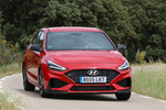 Hyundai i30 5p 1.0 TGDI 48V 88 kW (120 CV) N Line Turismo Engine Red Exterior Lateral-Frontal 5 puertas