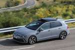 Volkswagen Golf 2.0 TDI 110 kW (150 CV) DSG 7 vel. R-Line Turismo Gris Delf&iacute;n Metalizado Exterior Cenital-Frontal-Lateral 5 puertas