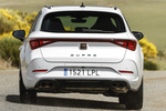 CUPRA Le&oacute;n 2.0 TSI 228 kW (310 CV) 4Drive DSG-7 Sportstourer Gama Le&oacute;n Sportstourer Turismo familiar Nevada White Exterior Lateral-Posterior 5 puertas