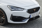 CUPRA Le&oacute;n 2.0 TSI 228 kW (310 CV) 4Drive DSG-7 Sportstourer Gama Le&oacute;n Sportstourer Turismo familiar Nevada White Exterior Frontal 5 puertas