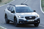 Subaru Outback 2.5i Lineartronic Field Turismo familiar Ice Silver Metallic Exterior Cenital-Lateral-Frontal 5 puertas