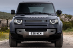 Land Rover Defender 110 D300 AWD Auto MHEV 110 X-Dynamic Todo terreno Santorini Black Exterior Frontal 5 puertas