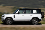 Land Rover Defender 110 P400e AWD Auto PHEV 110 X-Dynamic HSE PHEV Todo terreno Fuji White Exterior Lateral 5 puertas