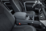 Land Rover Defender 110 P400e AWD Auto PHEV 110 X-Dynamic HSE PHEV Todo terreno Interior Consola Central 5 puertas