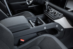 Land Rover Defender 110 P400e AWD Auto PHEV 110 X-Dynamic HSE PHEV Todo terreno Interior Consola Central 5 puertas