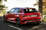Audi A3 RS3 Sportback 294 kW (400 CV) quattro S tronic RS3 Sportback Turismo Rojo Tango Exterior Lateral-Posterior 5 puertas