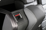 Citro&euml;n C4 &euml;-C4 el&eacute;ctrico 100 kW &euml;-C4 Shine Turismo Interior Mandos regulaci&oacute;n asientos 5 puertas