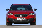 SEAT León 2.0 TDI CR 110 KW (150 CV) DSG Start/Stop FR Sportstourer Turismo familiar Rojo Desire Exterior Frontal 5 puertas