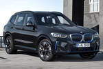 BMW iX3 Paquete M Sport Paquete M Sport Todo terreno M Carbon Black Metallic Exterior Lateral-Frontal 5 puertas