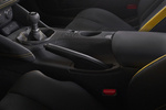 Nissan Z Versi&oacute;n para EE.UU Proto Spec Edition (Versi&oacute;n EE.UU) Coup&eacute; Interior Consola Central 3 puertas
