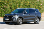 KIA Sorento 1.6 T-GDi HEV 4x4 7 plazas Emotion P Luxury Todo terreno Platinum Graphite Exterior Frontal-Lateral 5 puertas