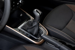 Skoda Fabia Gama Fabia Dise&ntilde;o interior Antracita Negro/Copper Turismo Interior Palanca de Cambios 5 puertas